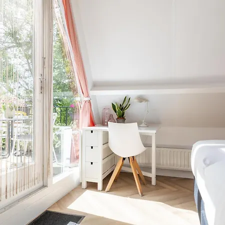 Achter De Bed and Breakfast *